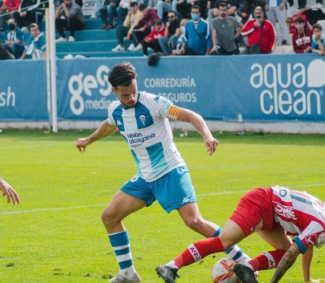 Pablo Carbonell, jugador del Alcoyano