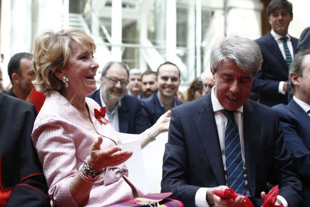 Los expresidentes de la Comunidad de Madrid Esperanza Aguirre y Ángel Garrido