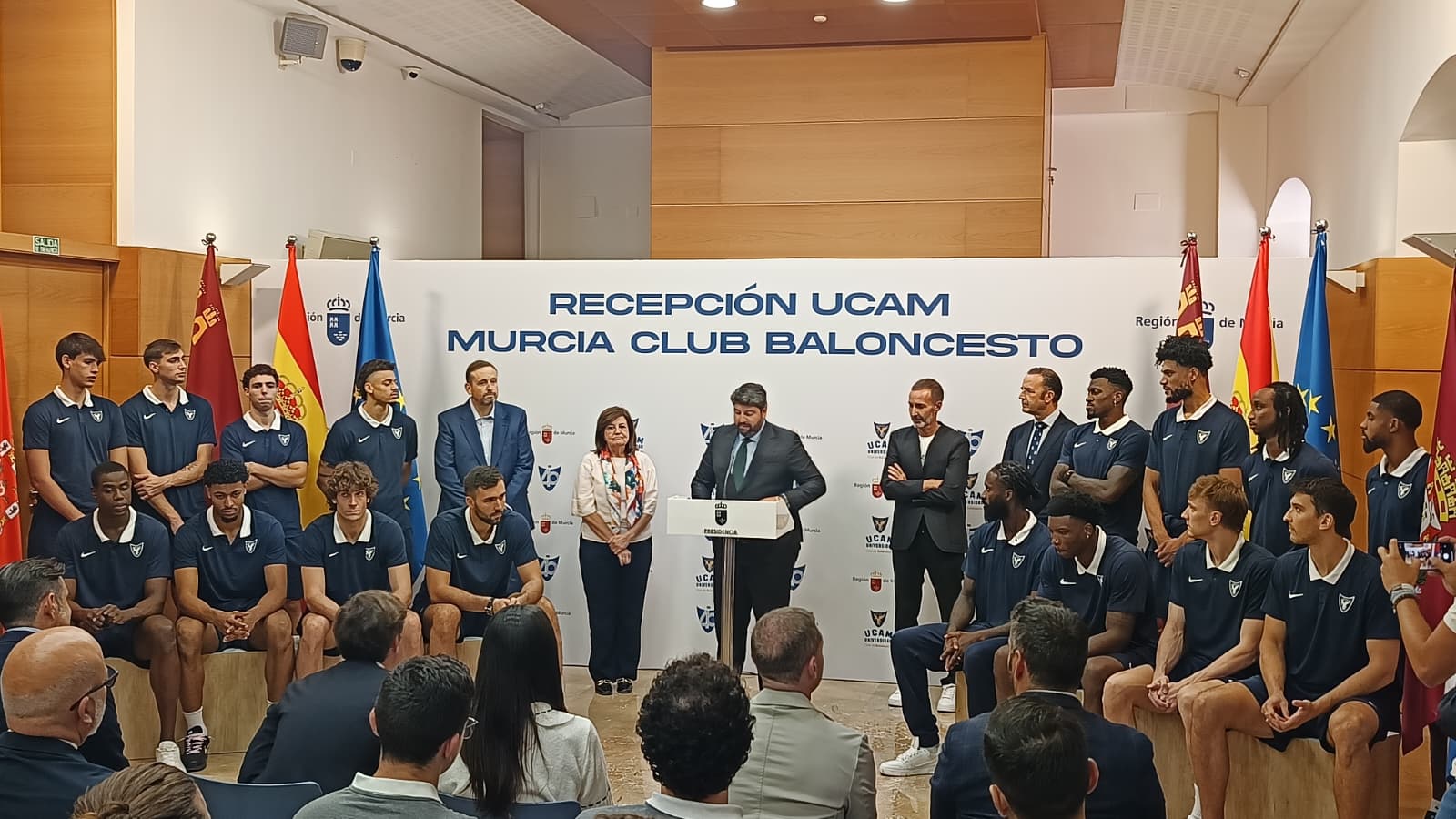 La expedición de UCAM Murcia en San Esteban