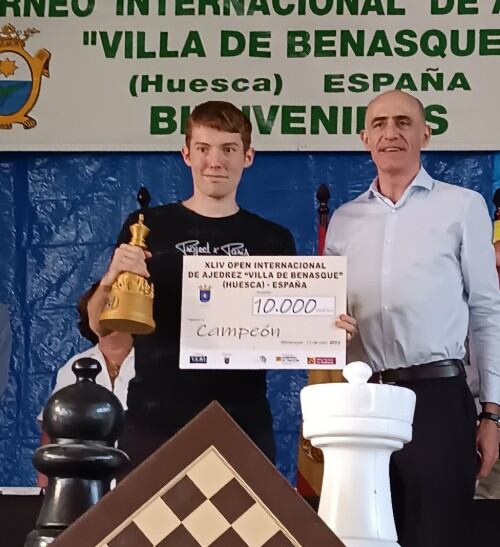 El francés Loic Travandon se ha proclamado campeón del 44º Open Internacional de Ajedrez Villa de Benasque