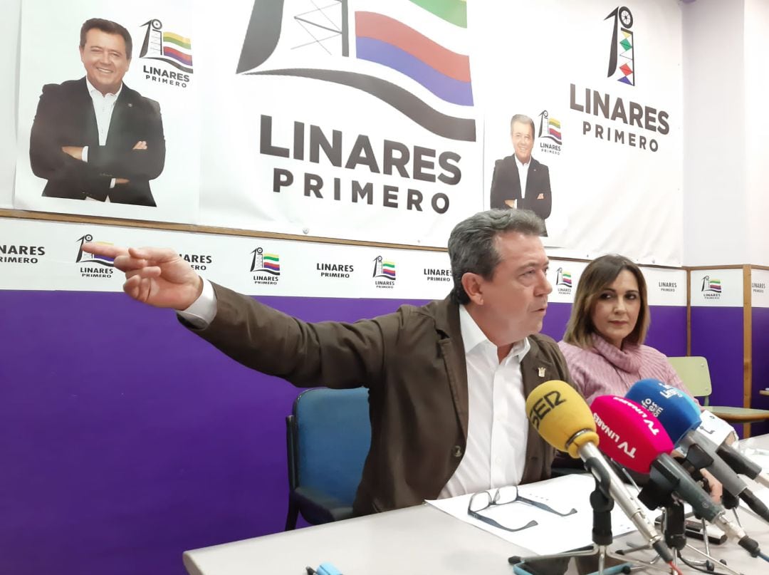 Juan Fernández y Juana Cruz.