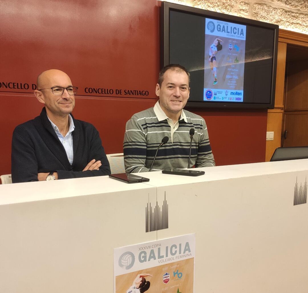 Gonzalo Muiños, Concelleiro, y José Angel Luna, presidente de la FGVb, presentaron la Copa Galicia