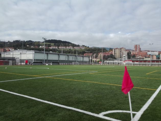 El nuevo campo de fútbol municipal de Zorroza.