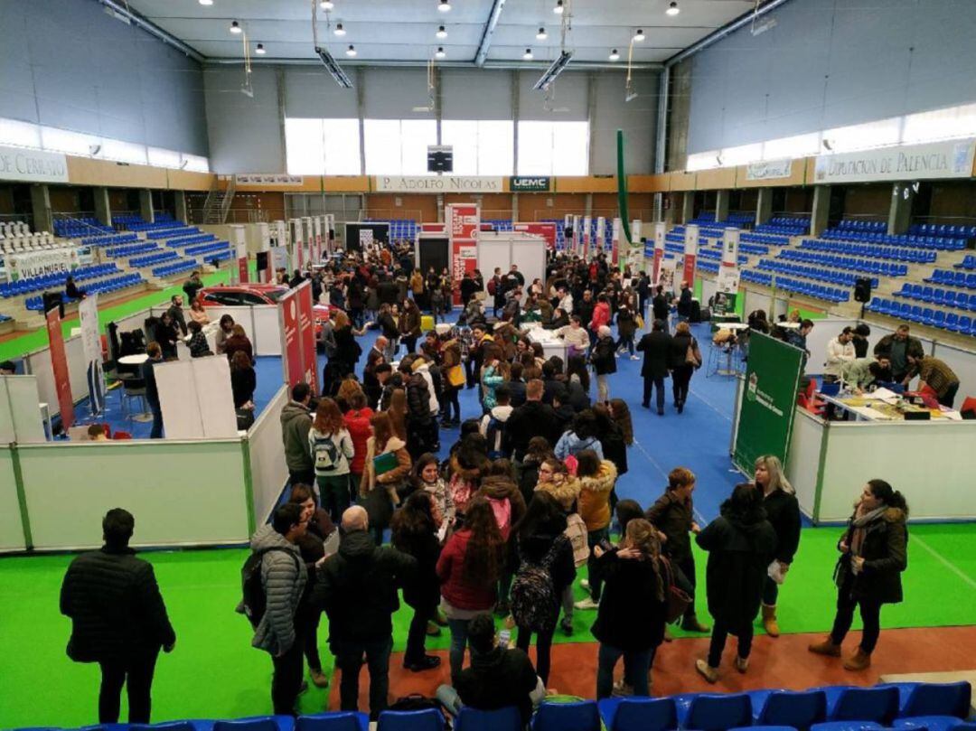 Imagen de archivo de la Feria de Empleo en Villamuriel