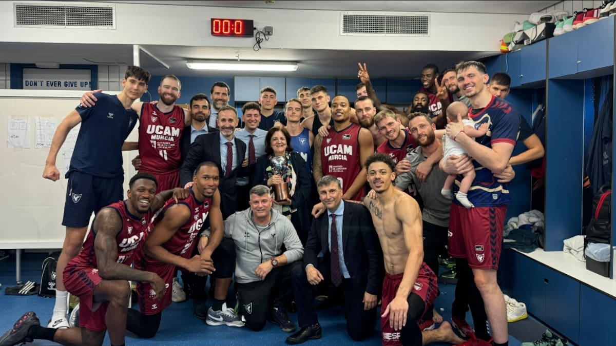 El UCAM cierra una temporada histórica al grito de "te quiero, Murcia"