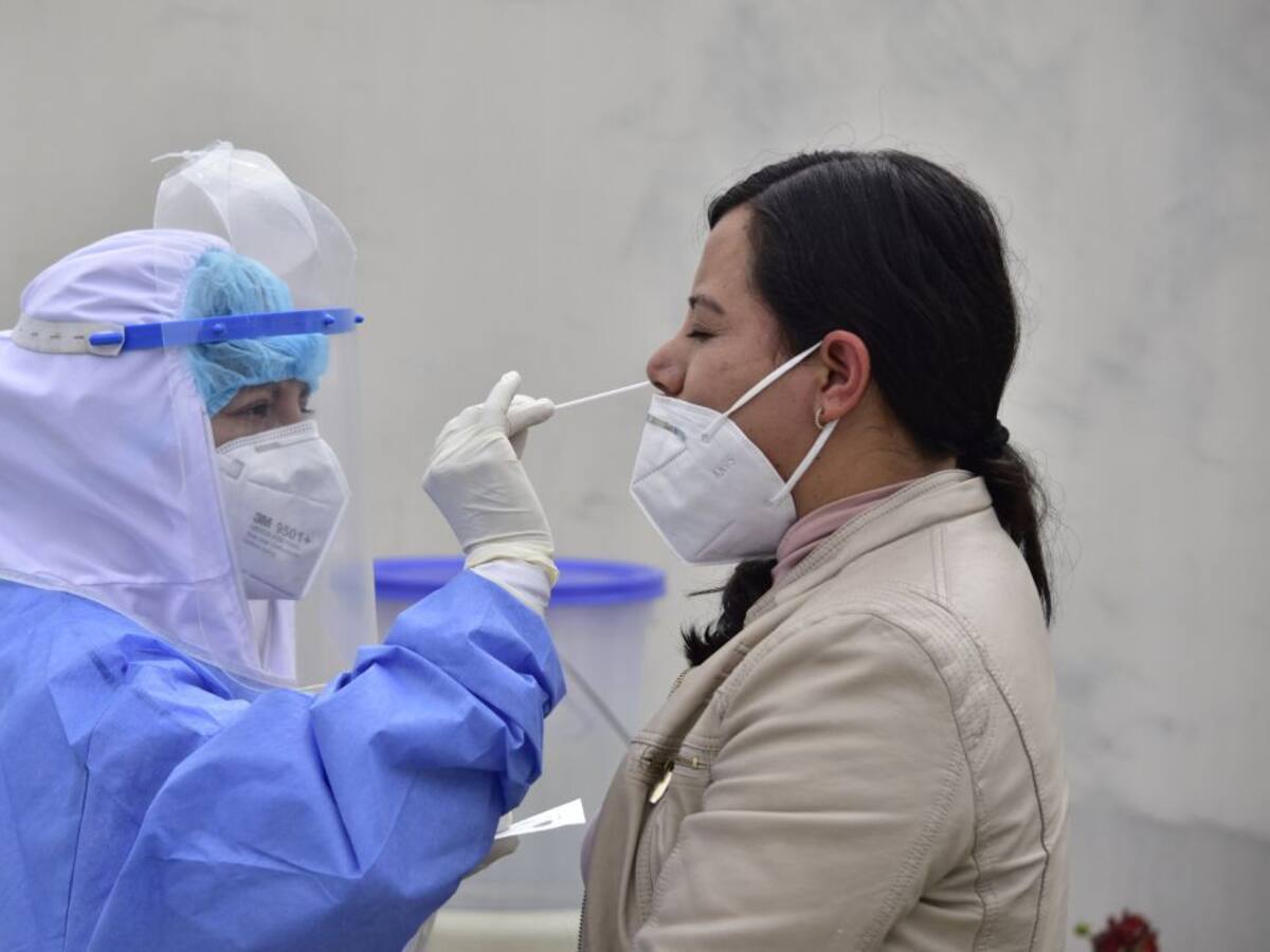 Castilla y León repunta levemente y suma 323 positivos más y 23 fallecidos