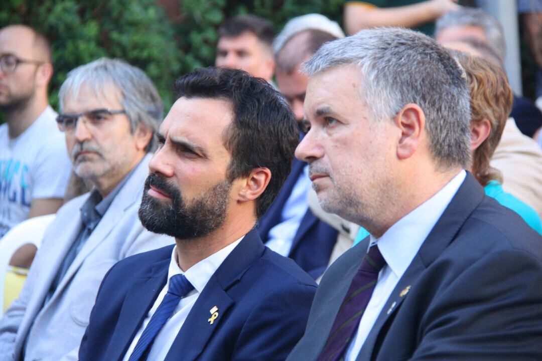 Primer plano del presidente del Parlament, Roger Torrent, y del alcalde de Tarragona, Pau Ricomà.