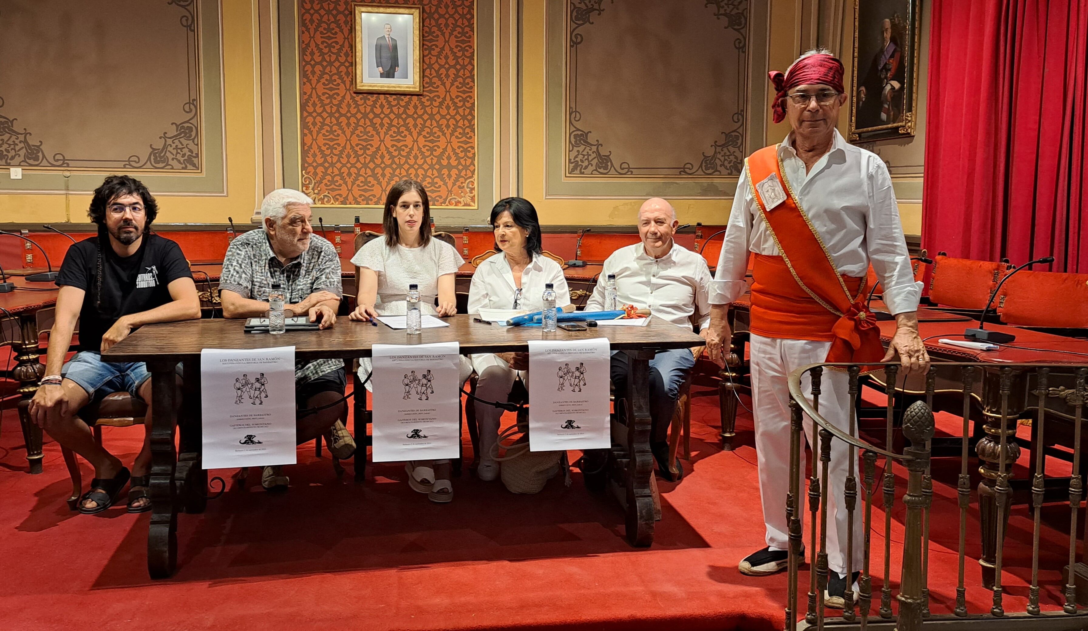 Momento de la presentación del Dance de Barbastro. Foto: Ayuntamiento de Barbastro