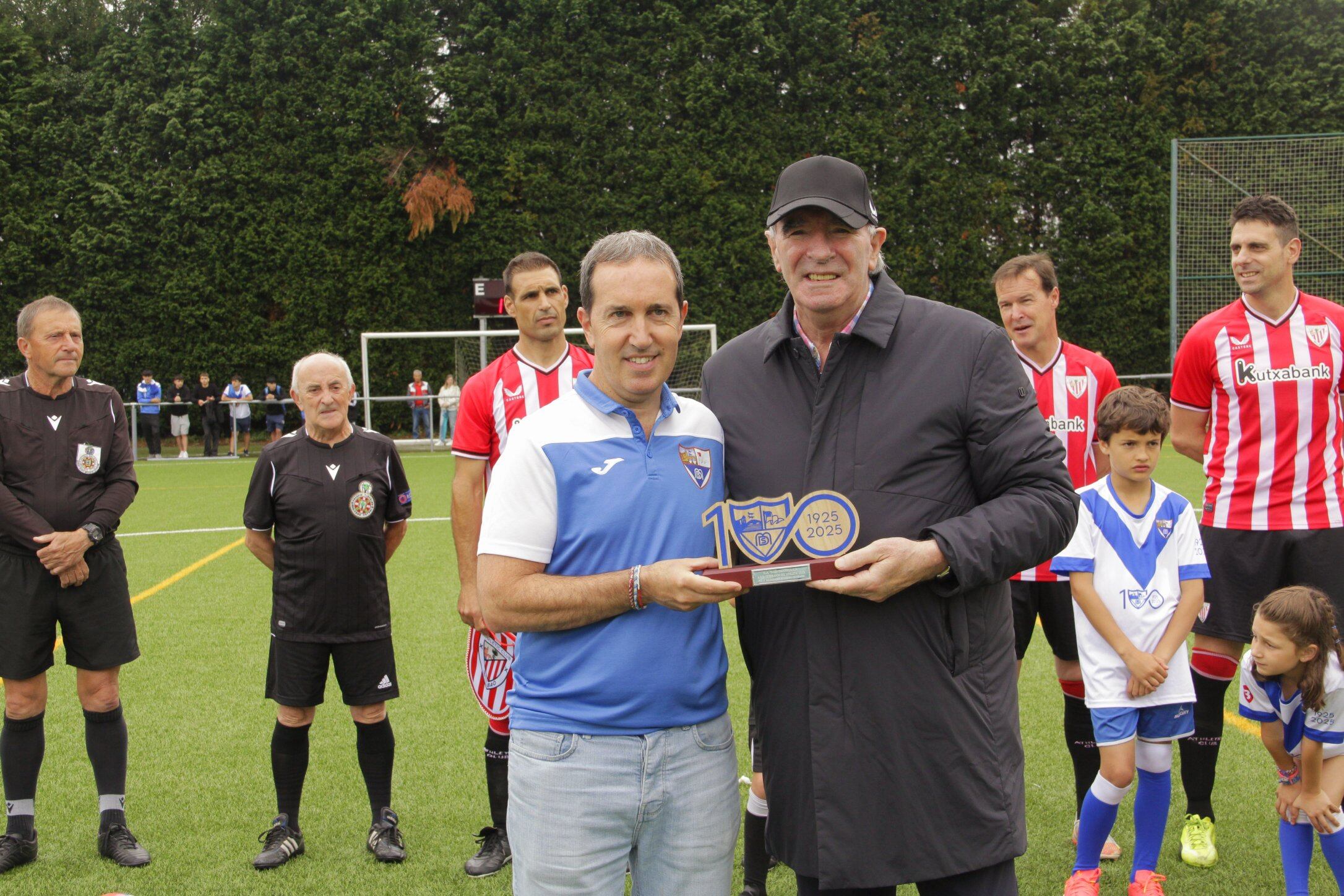 Celebración del partido de veteranos entre la SD Moraza y el Athletic Club