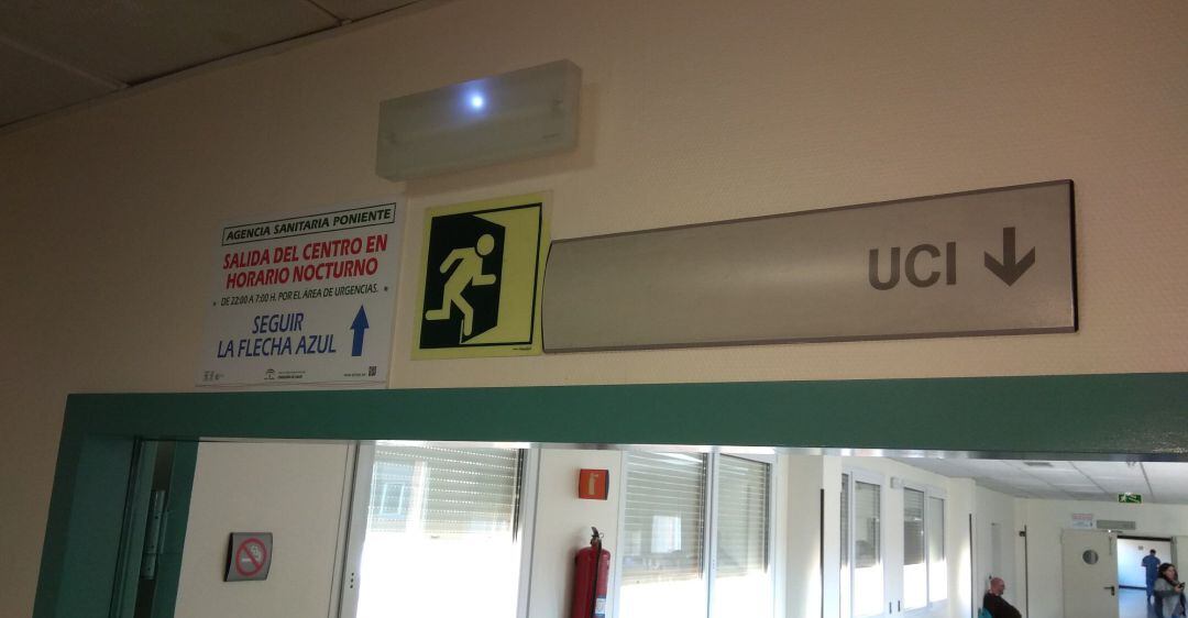 Archivo - Acceso a la UCI en un hospital 