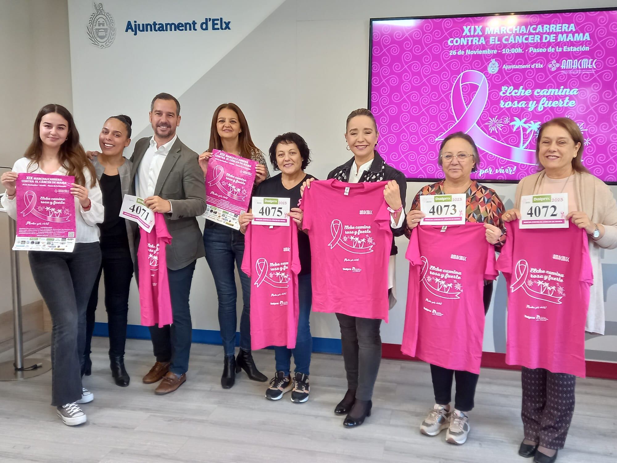 Un momento de la presentación de la Carrera Contra el Cáncer de Mama