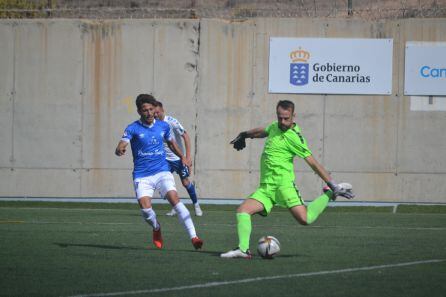 El Xerez DFC pierde ante el colista