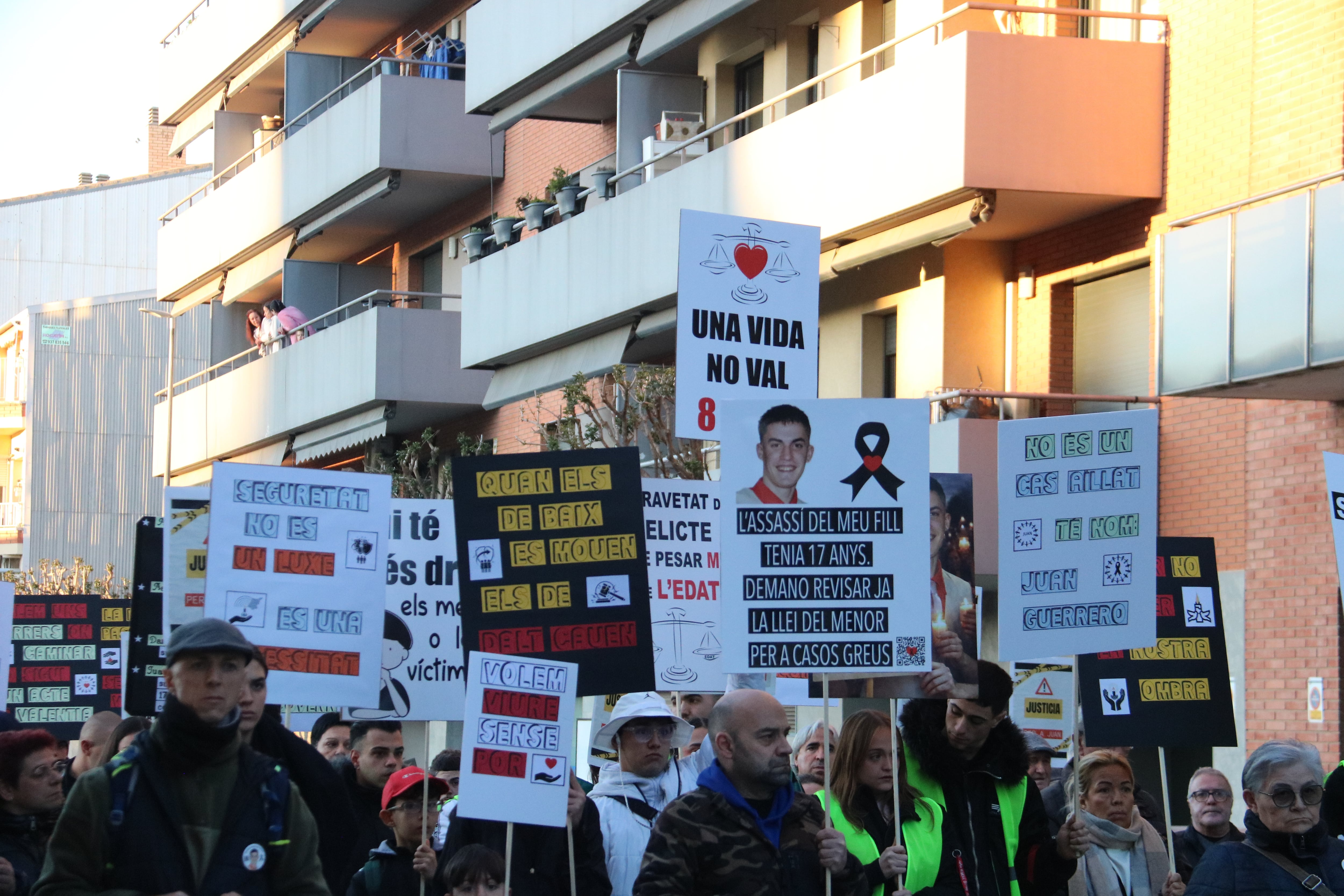 El 21 de febrer hi va haver a Tàrrega una manifestació per reclamar canvis en la Llei del Menor. Foto: ACN.
