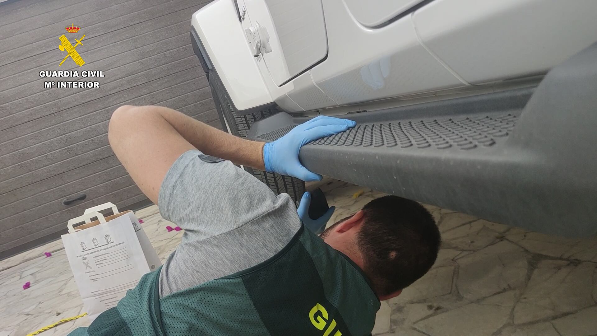 A prisión cuatro hombres que robaban por encargo vehículos de alta gama por toda España