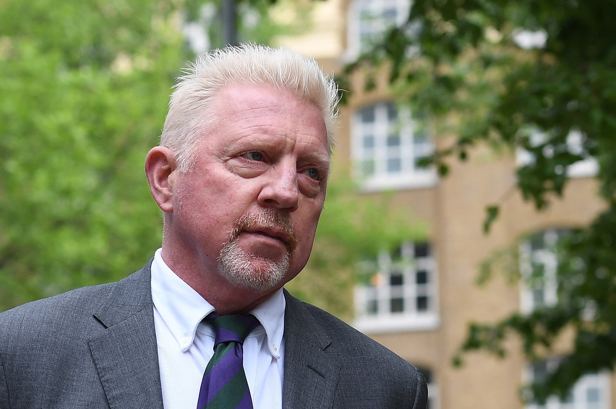 El excampeón de tenis Boris Becker llega al Tribunal de la Corona de Southwark en Londres