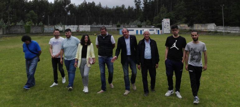 La Diputación presentó esta semana la inversión en el campo de fútbol de Meira