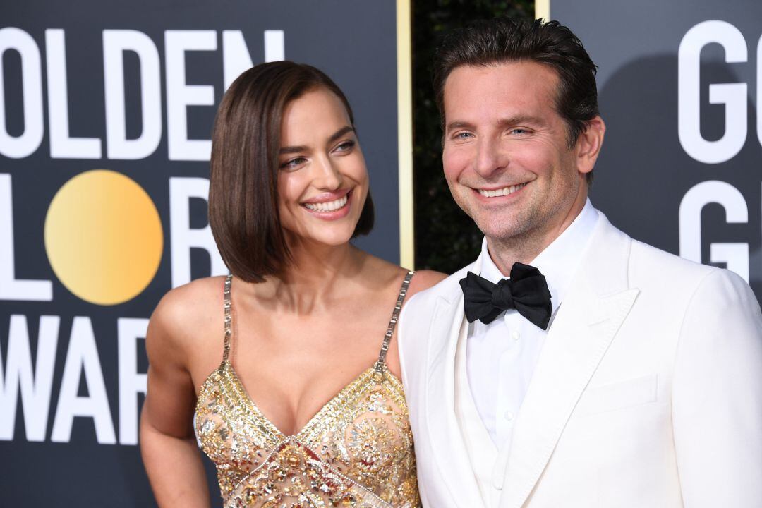 Bradley Cooper e Irina Shayk durante los Globos de Oro de 2019