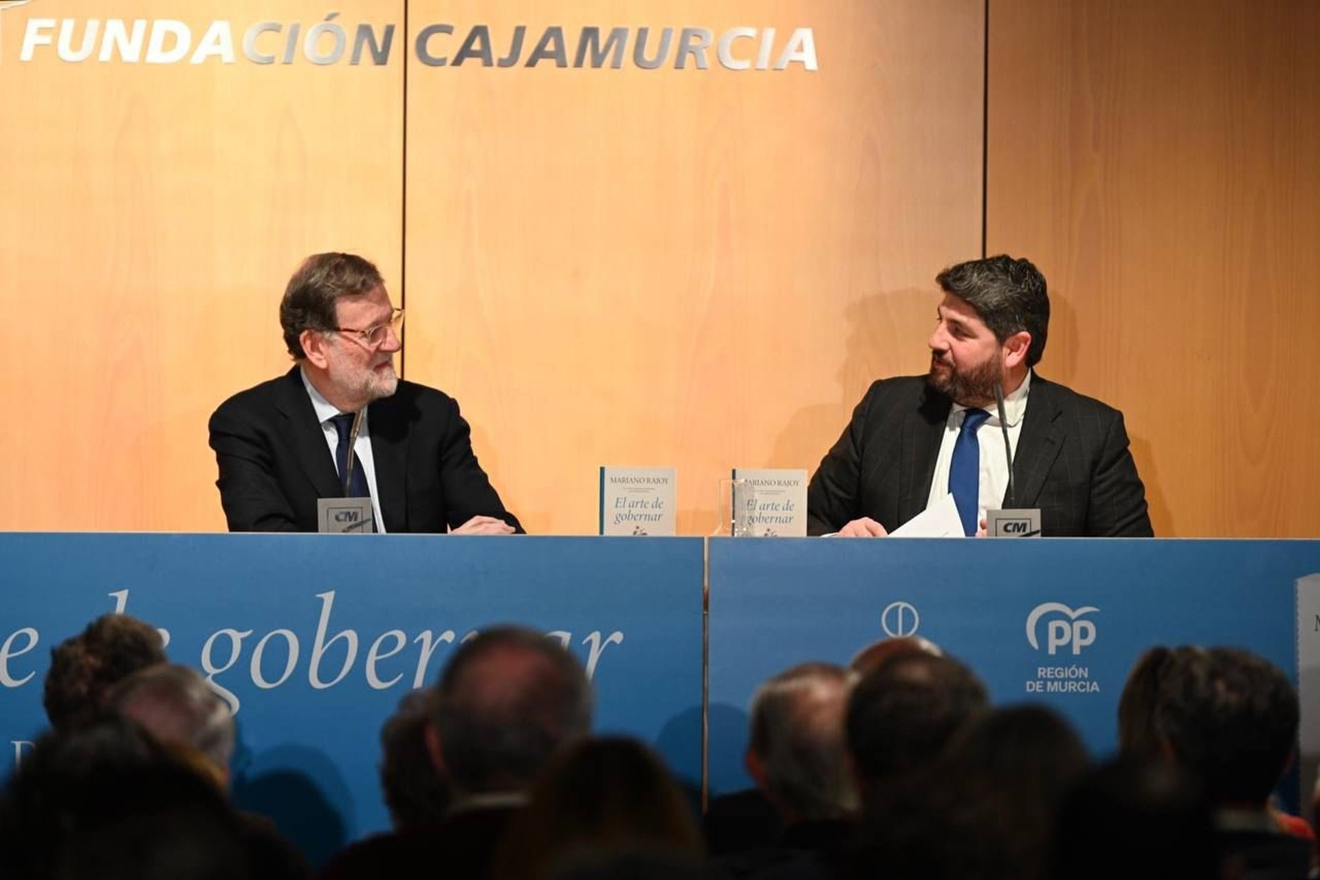 12/02/2026 El expresidente del Gobierno, Mariano Rajoy, y el presidente del Gobierno regional, Fernando López Miras, durante la presentación de 'El arte de gobernar'
ESPAÑA EUROPA MURCIA POLÍTICA
PP