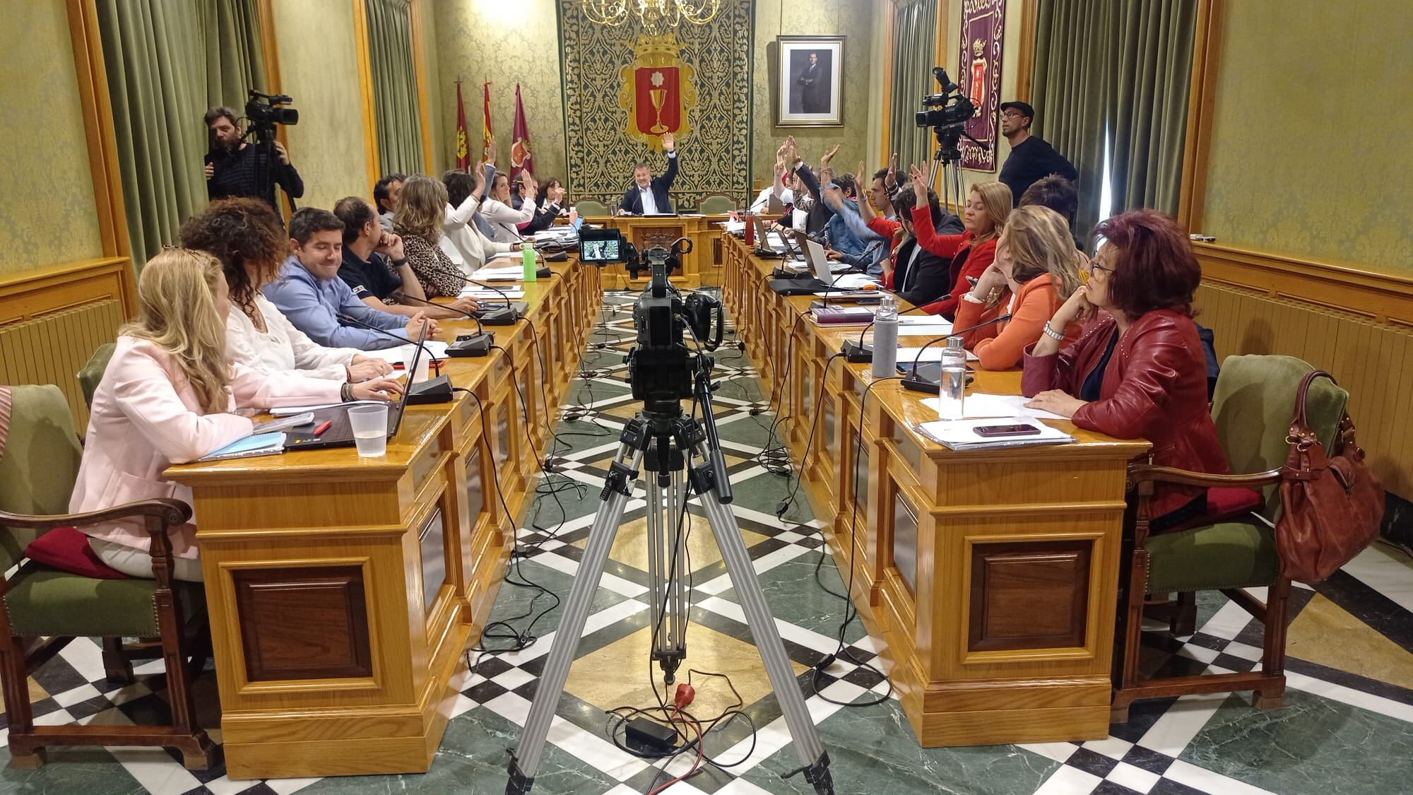 Último pleno ordinario de la legislatura en el Ayuntamiento de Cuenca