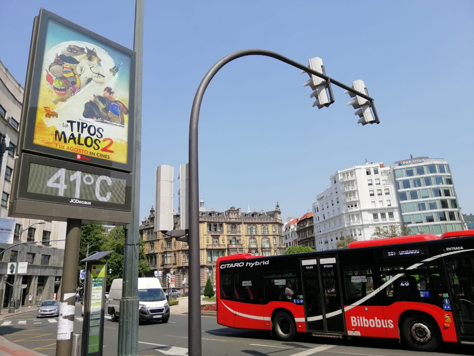 Euskadi sufre los días más calurosos del año con alerta naranja por altas temperaturas persistentes
