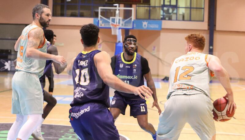 Marvin Mapaga en un partido