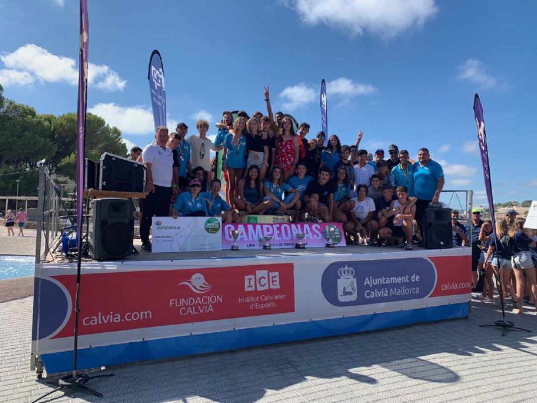 Los Marlines de Lanzarote en el podium de Mallorca.