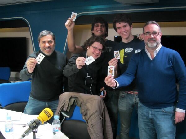 Sala & The Strange Sounds nos presentaron su espectáculo de 'Música a la carta'