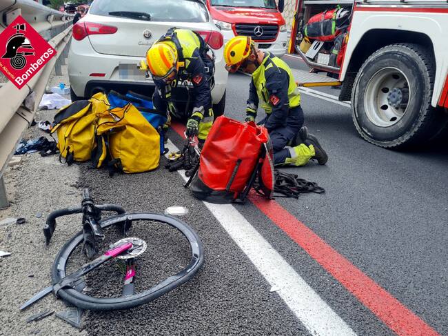 Accidente en el túnel de Mascarat, en Calpe que ha provocado el fallecimiento de un ciclista