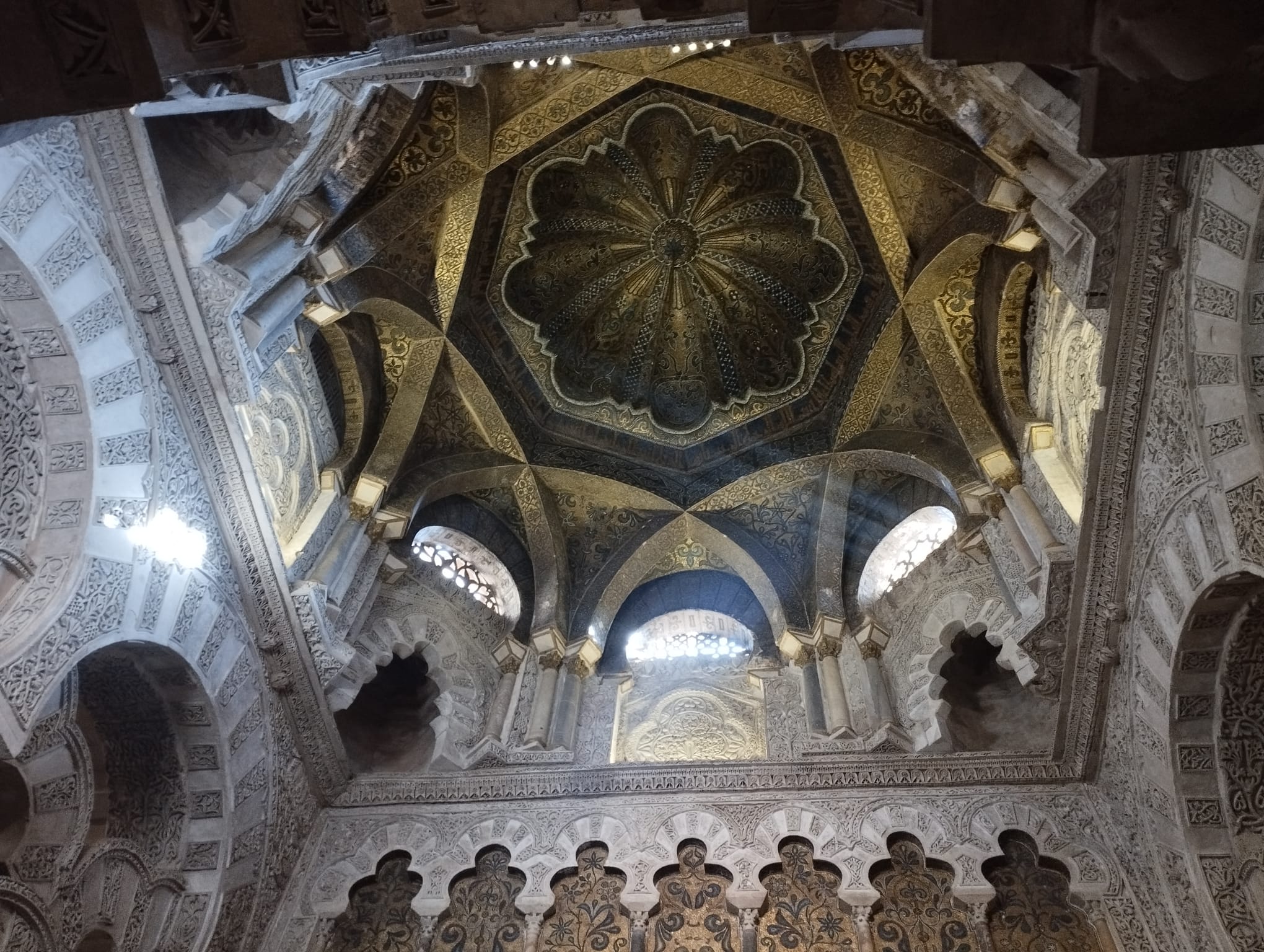 Cúpula Central de la macsura en la Mezquita-Catedral de Córdoba