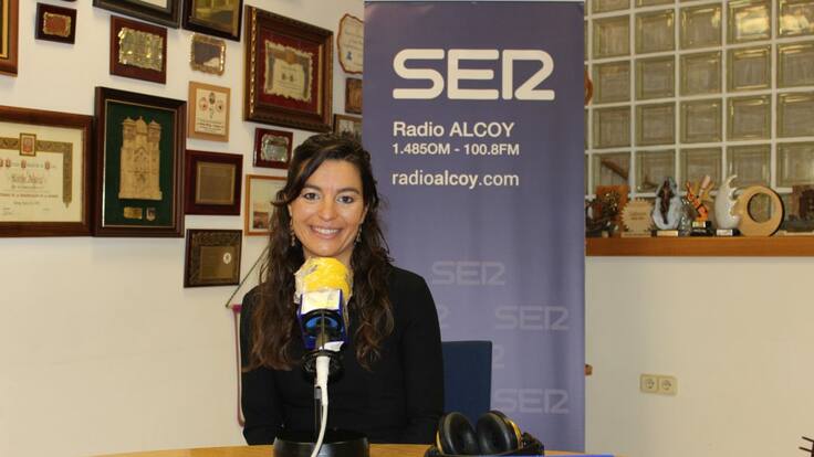 Sara Requena, técnico de formación, presenta en Hoy por Hoy Alcoy toda la oferta de Didactum.