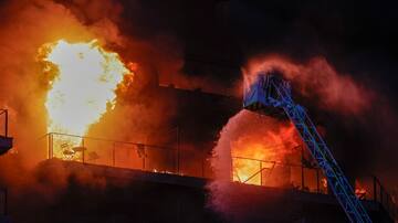 ¿Por qué el fuego se propagó tan rápido en el incendio de Valencia? Así funciona el efecto chimenea