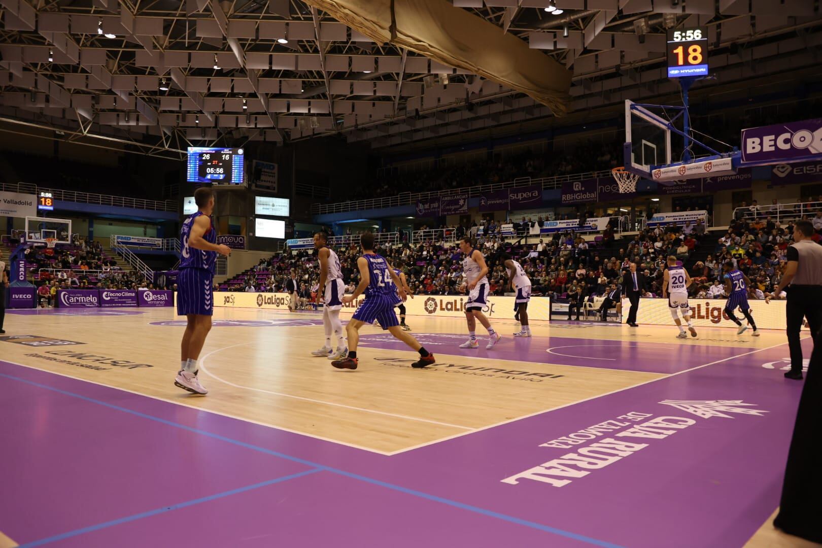 Imagen del partido entre Valladolid y HLA Alicante en el polideportivo Pisuerga. Foto:  (Real Valladolid Baloncesto)