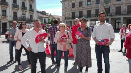 Jose Ignacio Martín, Inmaculada García, Ana Sánchez y el candidato del PSOE al Ayuntamiento de Zamora, Antidio Fagúndez