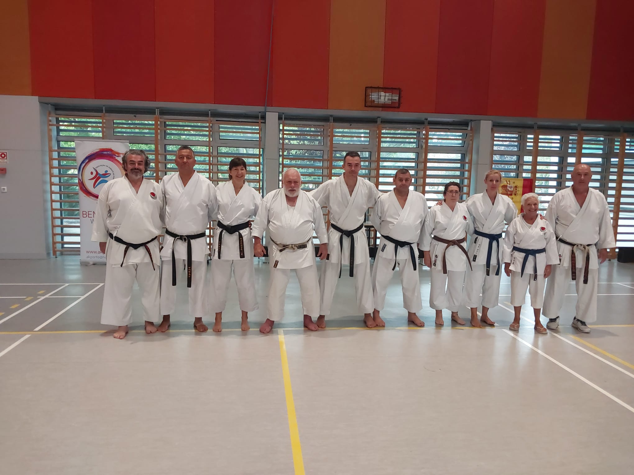 Imagen del curso de karate impartido en Portugal