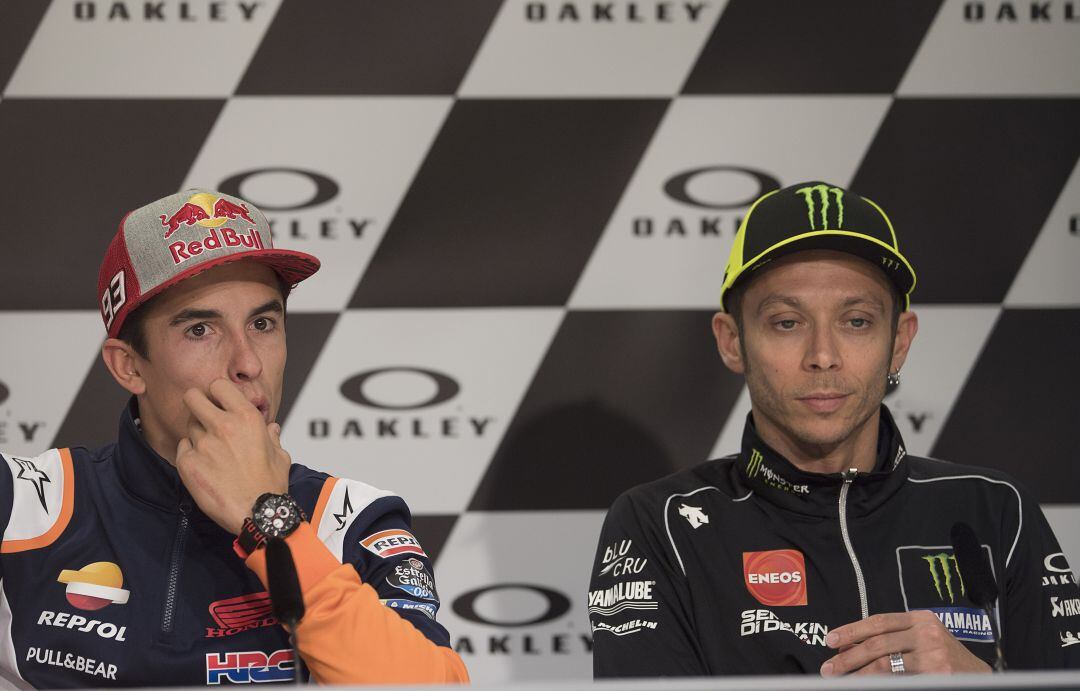 Marc Márquez y Valentino Rossi en rueda de prensa