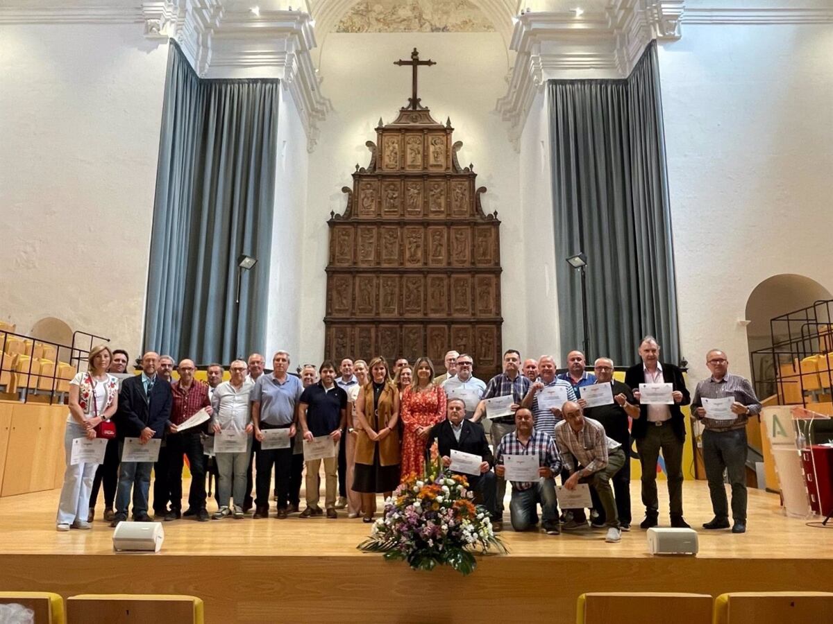 El Centro de Transfusión rinde homenaje a los grandes donantes de sangre en un acto celebrado en el Hospital de Santigo de Úbeda