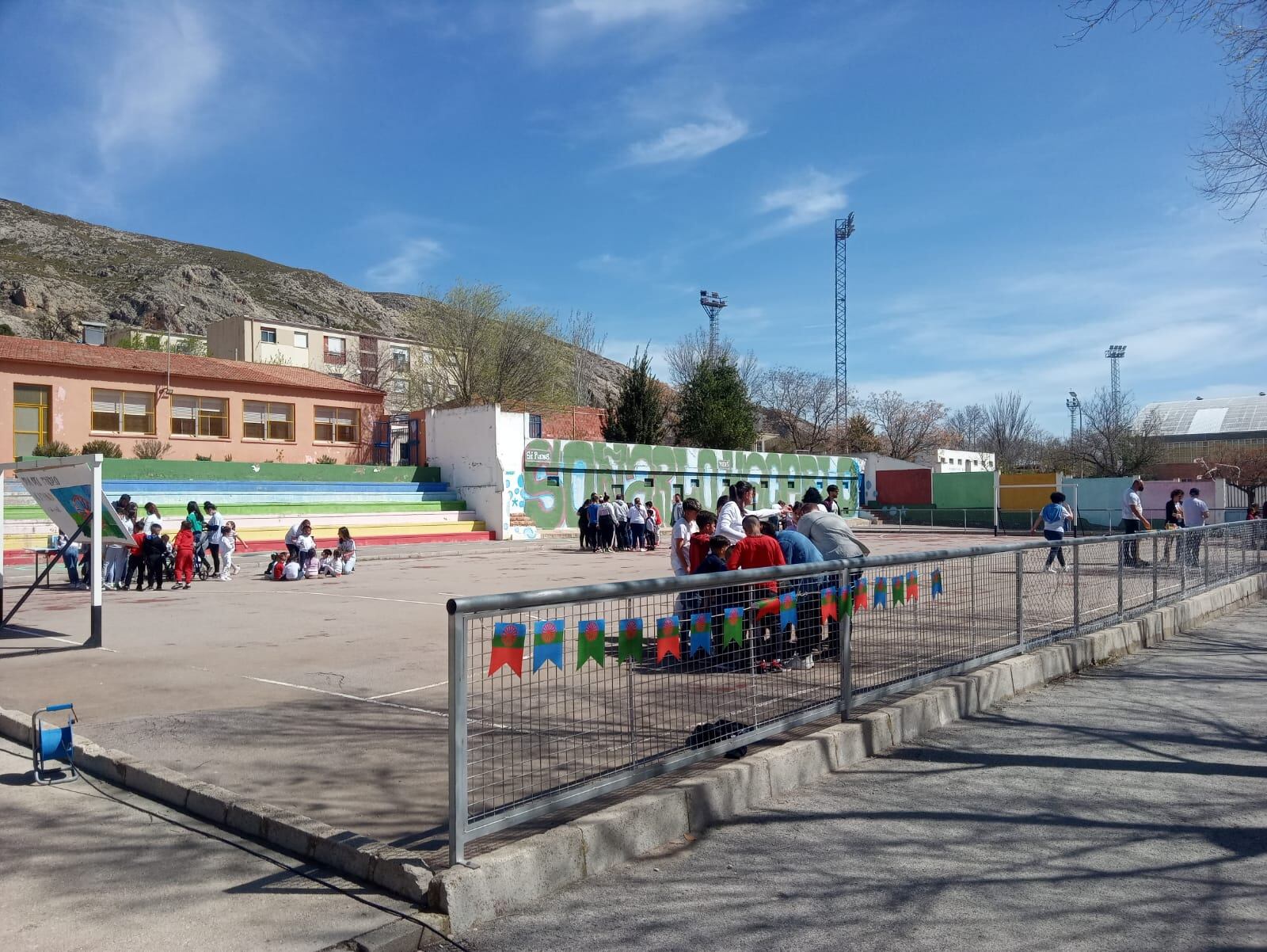 Imagen de un patio escolar en Villena. Archivo