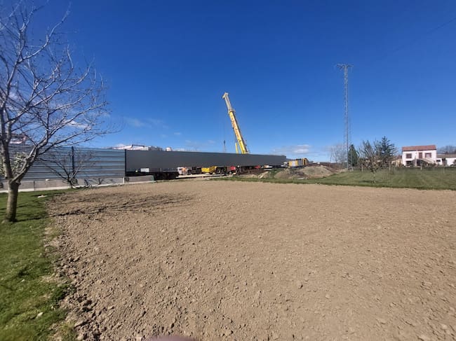 Vigas para el salto del carnero de ADIF en Palencia