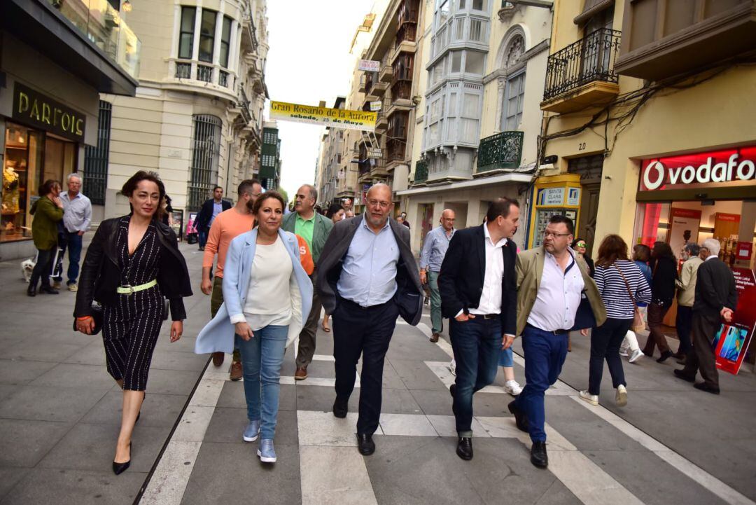 Rosa Valdeón junto a Francisco Igea, Francisco Requejo y José Antonio Bartolomé