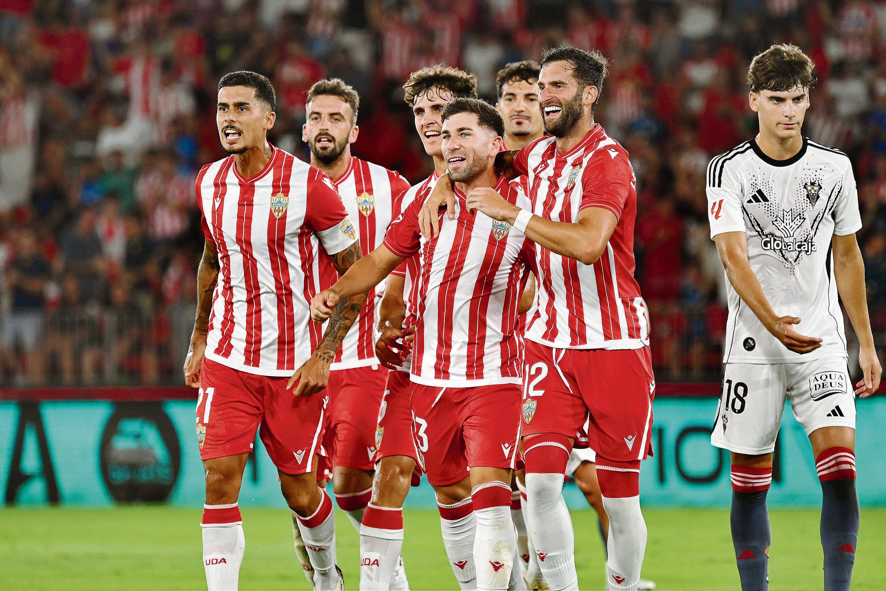 Albacete y Almería dinamitaron la primera jornada y prometen goles.