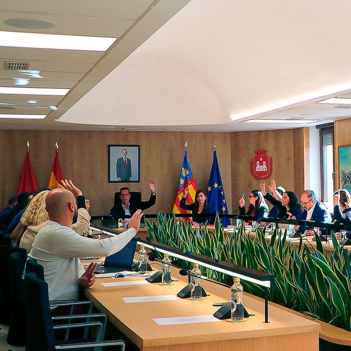 Elda impulsará el desarrollo de nuevo suelo industrial tras el acuerdo unánime de todos los grupos municipales