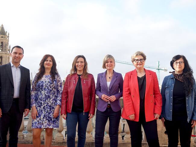 Alcaldables a les eleccions municipals de Reus: Daniel Rubio (Ara Reus), Débora García (Ciutadans), Sandra Guaita (PSC), Noemí Llauradó (ERC), Teresa Pallarès (Junts) i Mònica Pàmies (CUP)