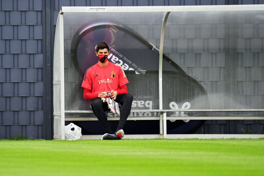 Courtois, durante una sesión de entrenamientos con la selección de Bélgica. 