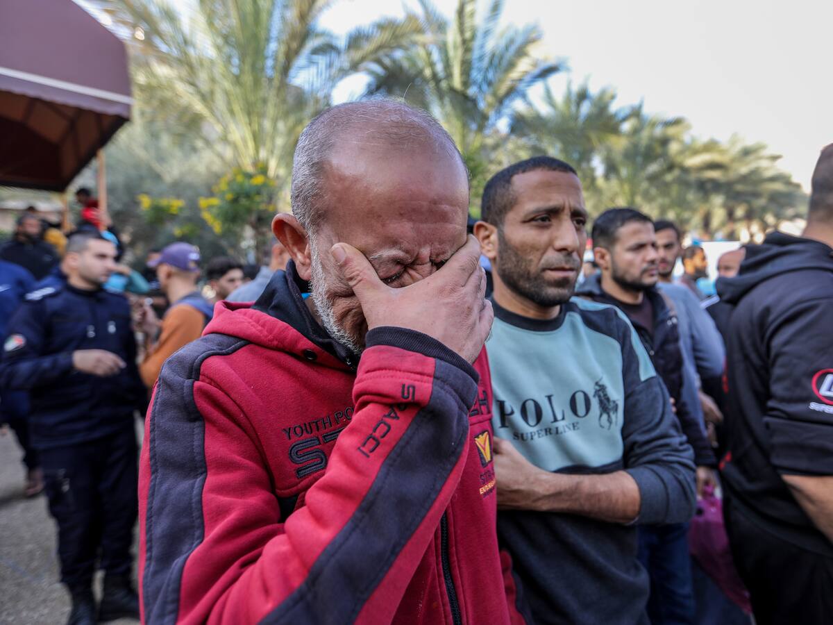 Doctor Refaat, médico palestino: "No nos vamos a ir de aquí"