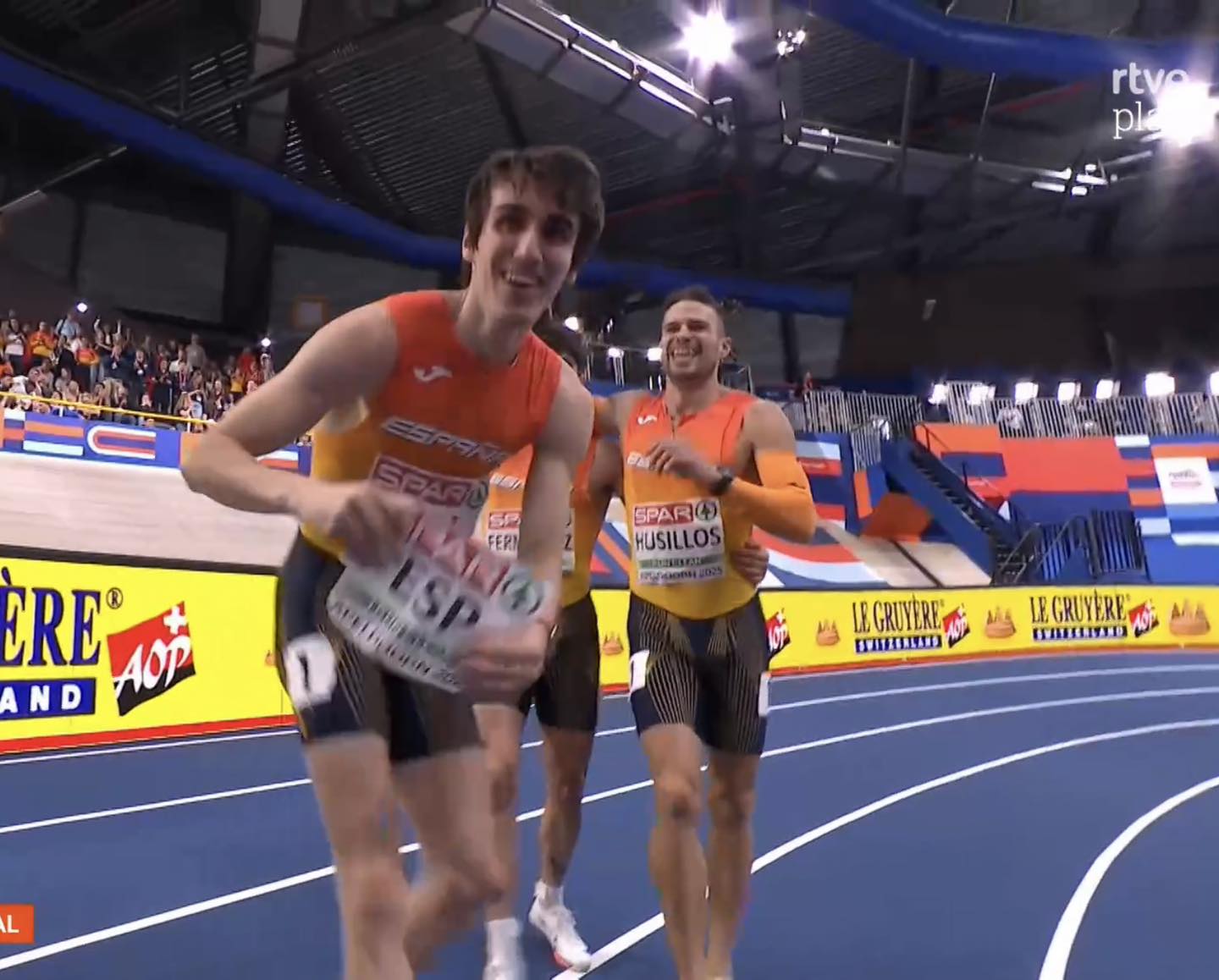 Gran papel de los Spanish Beatles de Husillos