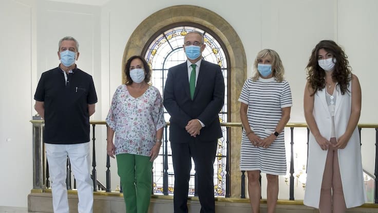 Entrevista con Teresa Gil, presidenta del Teléfono de la Esperanza (15/06/2021)