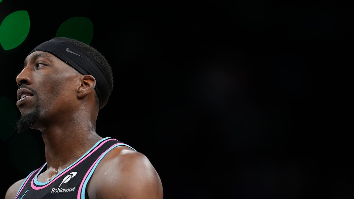 Adebayo pasa de héroe a villano por sus 83 puntos y no es solo su culpa: Erik Spoelstra y los Wizards, en el punto de mira