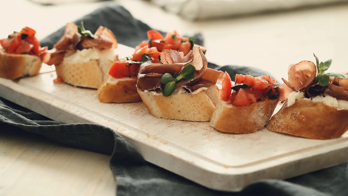 Las lluvias de la Semana Santa frenan el impacto económico de la hostelería