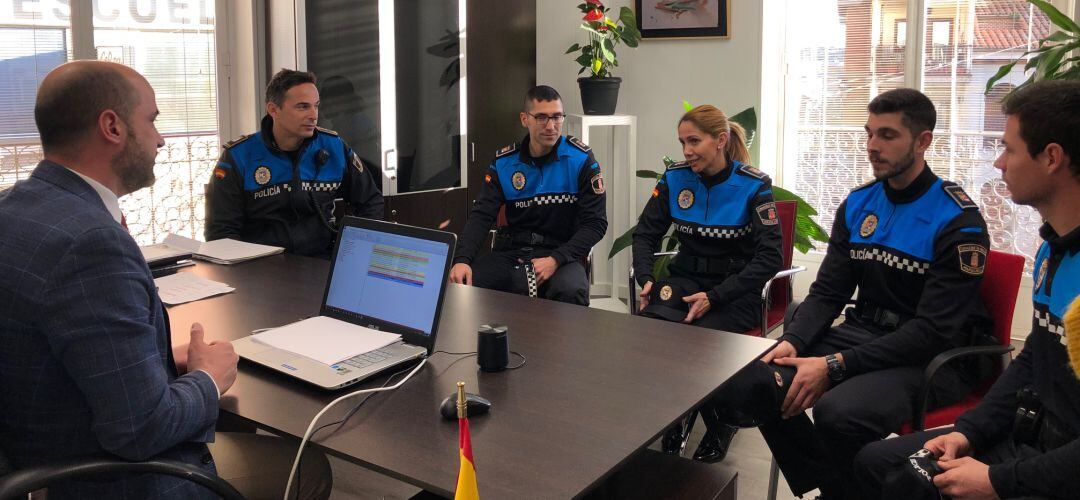 Colmenar Viejo da la bienvenida a sus nuevos 4 policías locales