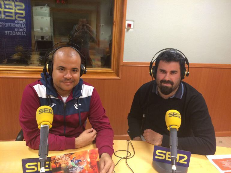 Carlos Martínez y Jesús Oliveira, profesores del colegio CEDES